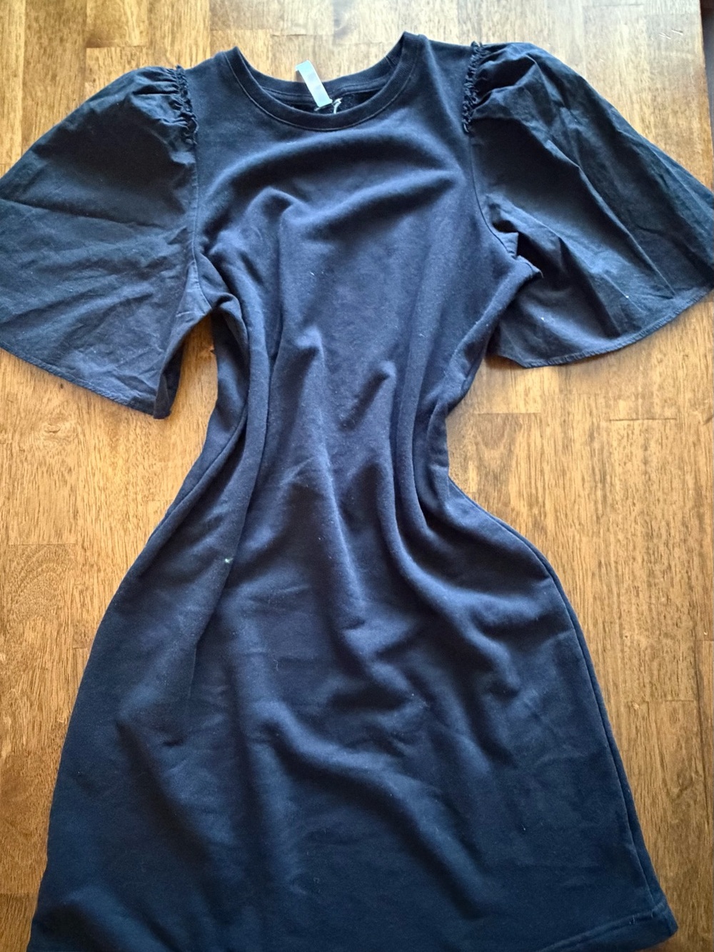 Classic Women's Short Sleeve Black Dress